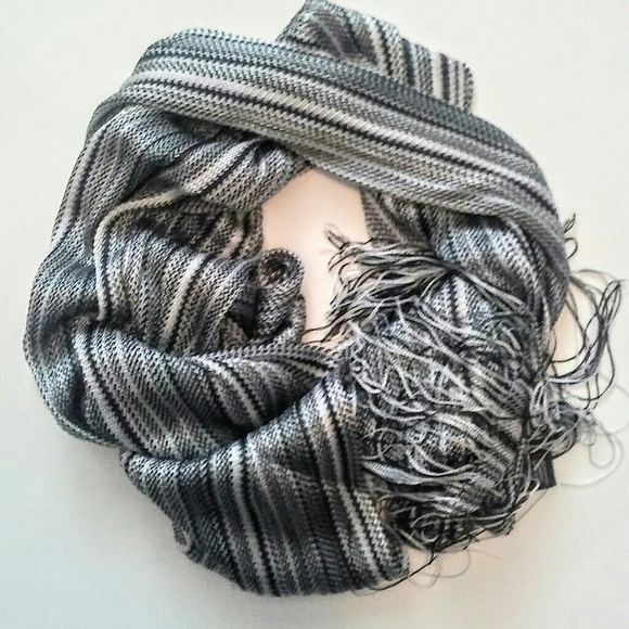 Maurices Accessories - Maurices Soft scarf